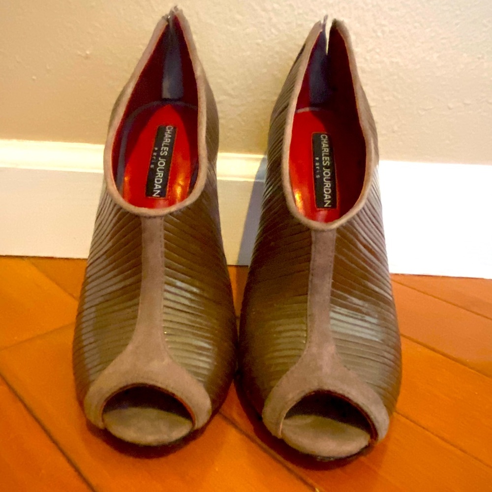 Charles Jourdan open toe bootie stilettos size 7